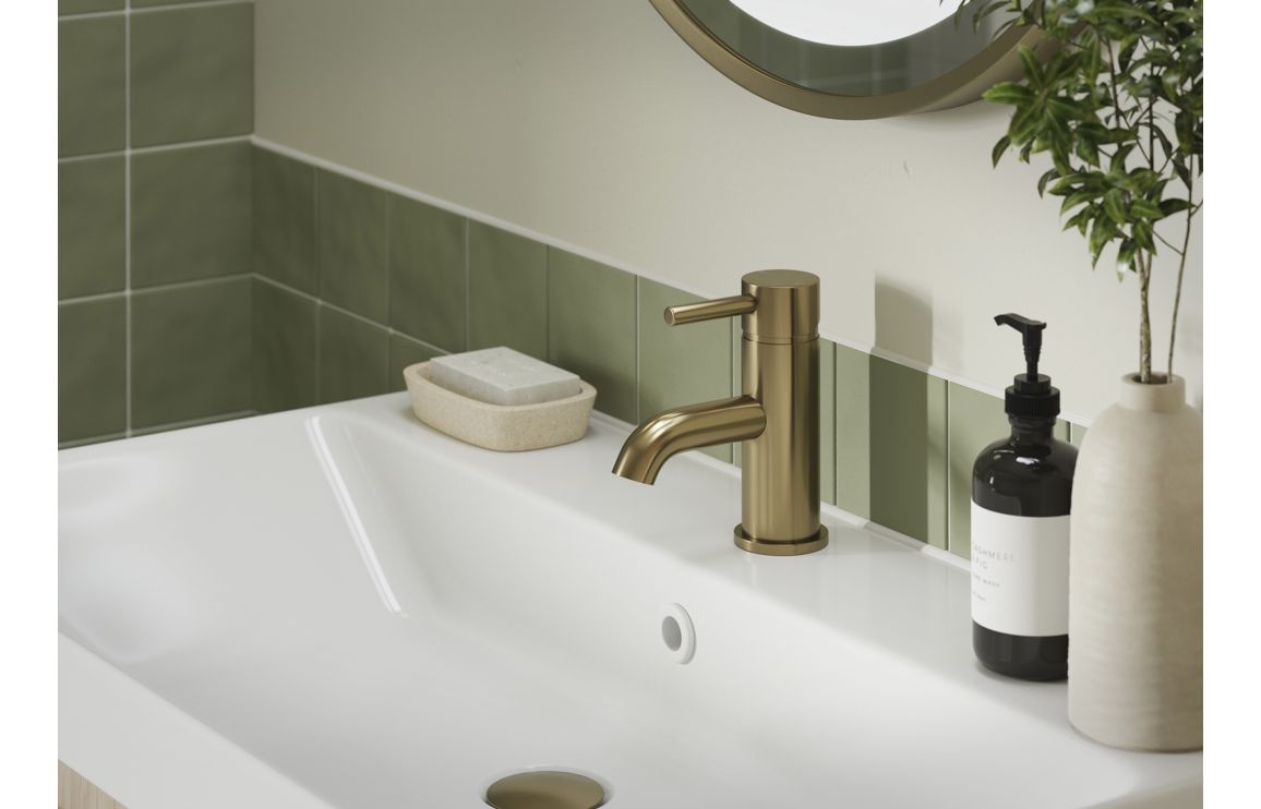 Sabira Pescara 220mm Wall Mounted Basin Mixer