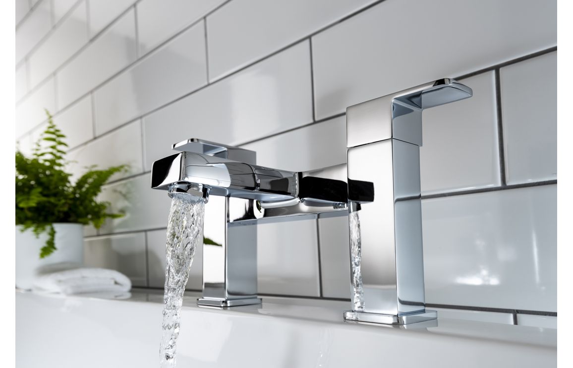 Sabira Fervour Deck Mounted Bath Filler