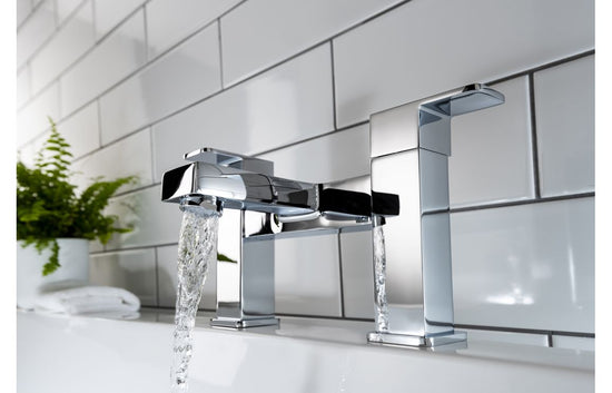 Sabira Fervour Deck Mounted Bath Filler