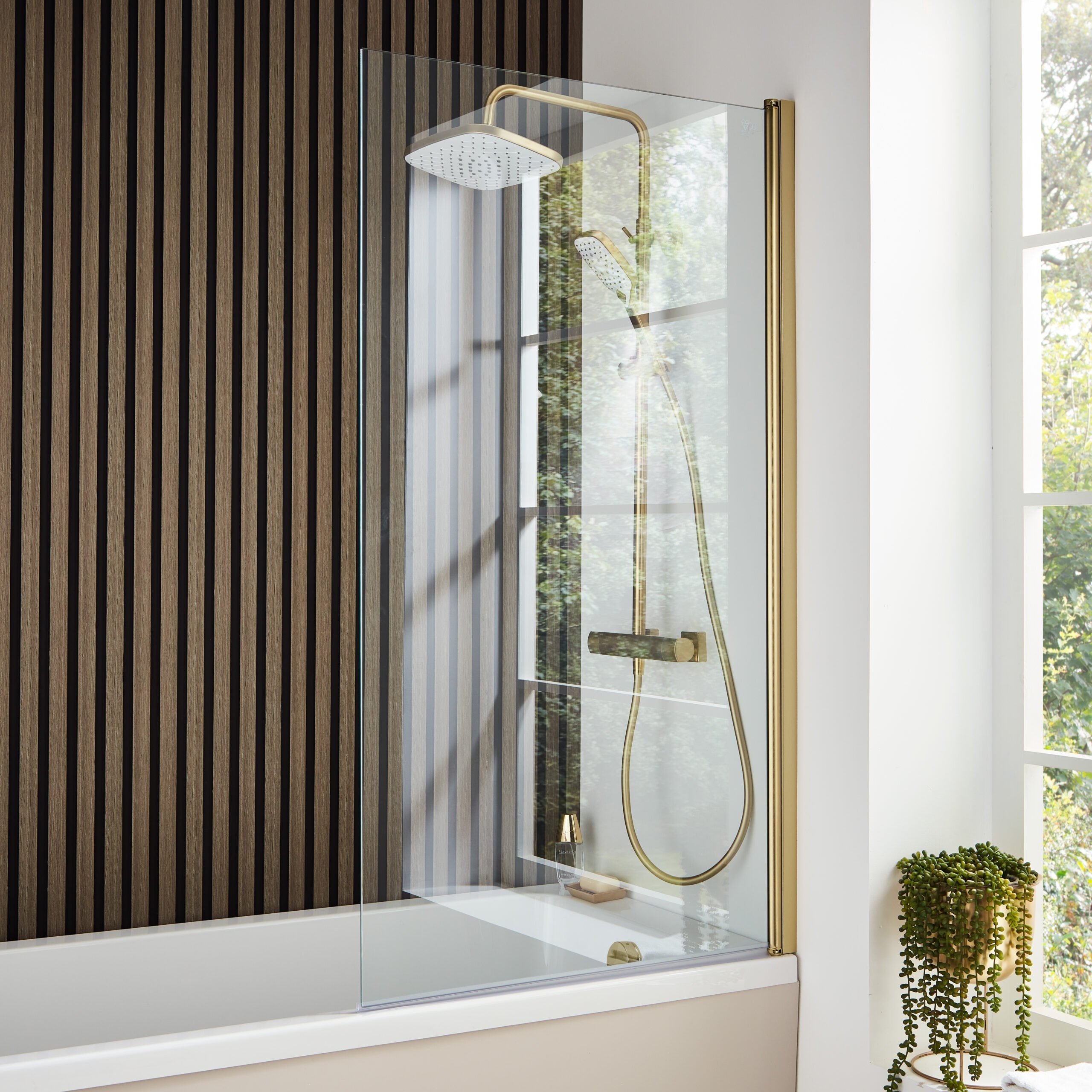 Hrd Square Bath Screen – HRD Square Bath Screen | Luxury Bathroom & Radiator Collection by HomeRangeDirect