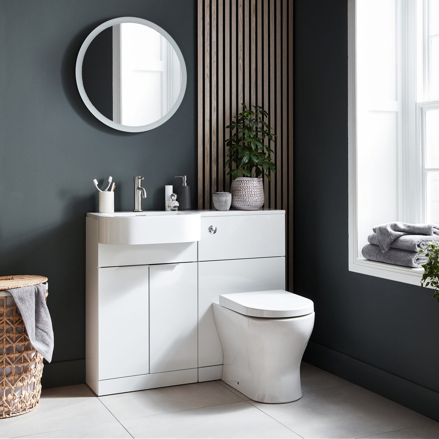 Calyrix P Basin Unit – Calyrix P Basin Unit | Luxury Bathroom & Radiator Collection by HomeRangeDirect
