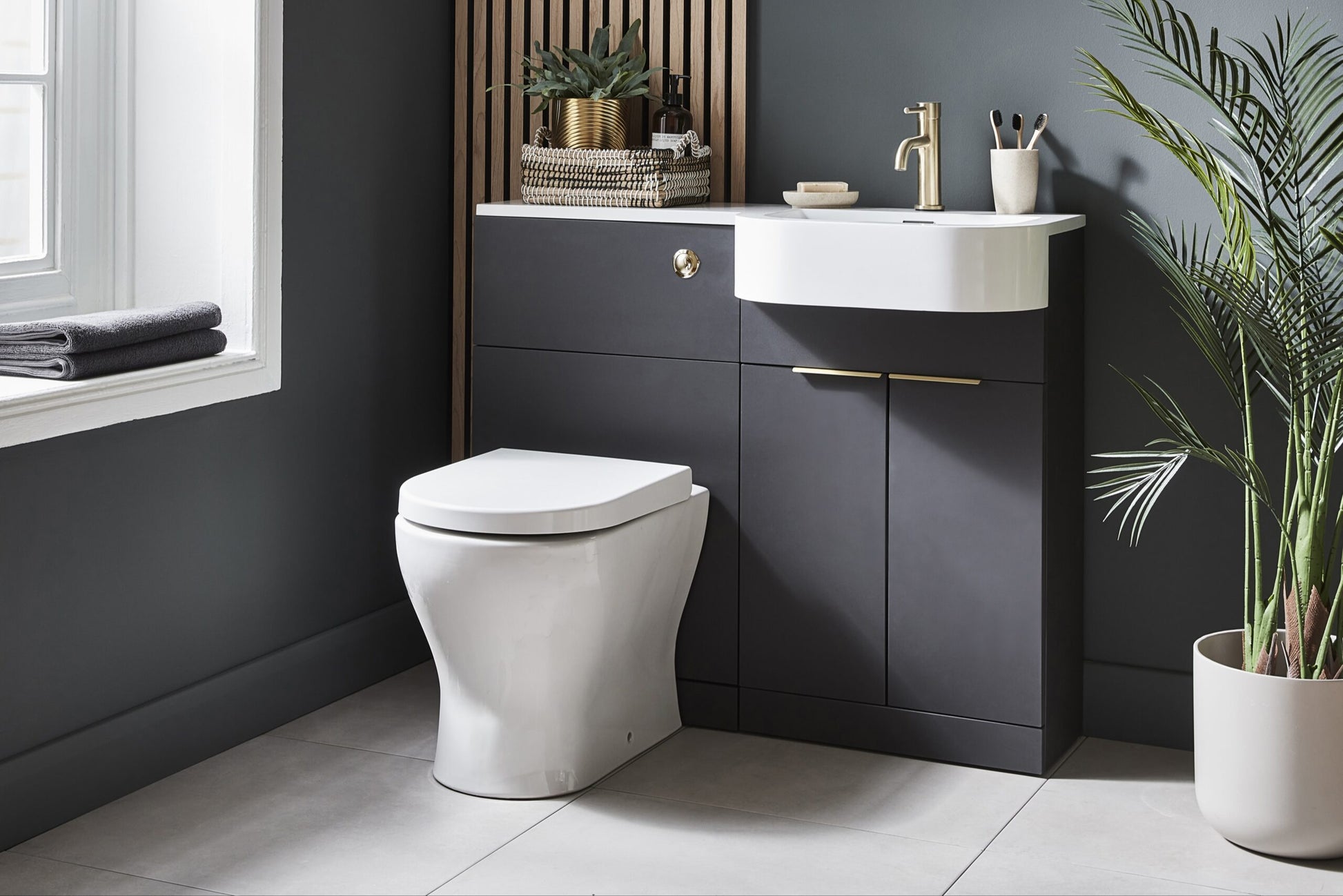 Calyrix Basin Right Hand – Calyrix Basin Right Hand | Luxury Bathroom & Radiator Collection by HomeRangeDirect